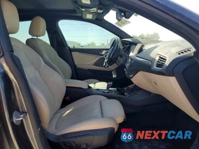 Zdjęcie 7 z 11 samochodu: 2021 BMW M235XI VIN:WBA13AL06M7H07680 - miniatura