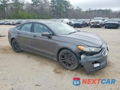 Czwarte zdjęcie samochodu z boku: 2020 FORD FUSION SE VIN:3FA6P0HDXLR201377 - miniatura