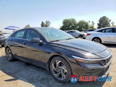 Czwarte zdjęcie samochodu z boku: 2024 HYUNDAI ELANTRA HYBRID LIMITED VIN:KMHLN4DJ9RU118655 - miniatura