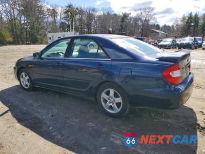 Drugie zdjęcie samochodu z przodu: 2002 TOYOTA CAMRY SE V6 VIN:JTDBF30K620063729 - miniatura