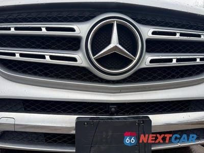 Zdjęcie 11 z 14 samochodu: 2019 MERCEDES-BENZ GLS 450 4MATIC VIN:4JGDF6EE7KB239880 - miniatura