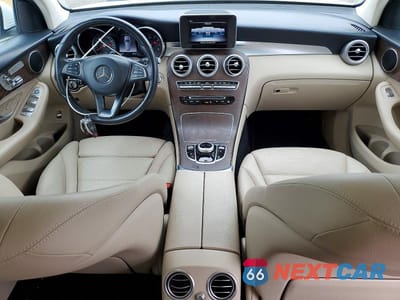 Zdjęcie 8 z 12 samochodu: 2019 MERCEDES-BENZ GLC 300 4MATIC VIN:WDC0G4KB2K1005306 - miniatura