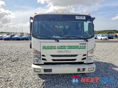 Piąte zdjęcie samochodu w środku: 2021 ISUZU NPR HD CREW CAB FLATBED TRUCK VIN:54DC4J1D5MS206106 - miniatura