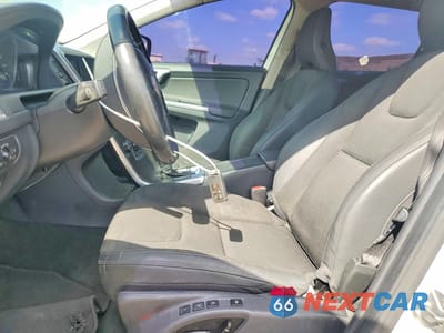 Zdjęcie 7 z 14 samochodu: 2015 VOLVO XC60 3.2 VIN:YV4952RA8F2600291 - miniatura