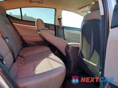 Zdjęcie 10 z 11 samochodu: 2020 HYUNDAI ELANTRA SE VIN:5NPD74LF8LH591500 - miniatura