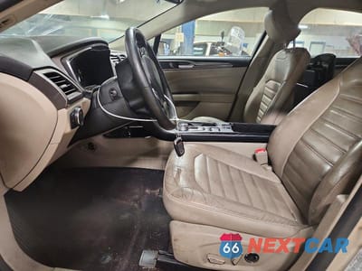 Zdjęcie 7 z 11 samochodu: 2017 FORD FUSION SE HYBRID VIN:3FA6P0LUXHR171912 - miniatura