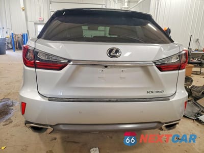 Zdjęcie 6 z 14 samochodu: 2017 LEXUS RC 350 BASE VIN:2T2BZMCA5HC107035 - miniatura