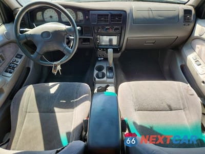 Zdjęcie 8 z 12 samochodu: 2004 TOYOTA TACOMA PRERUNNER V6 VIN:5TEGN92N34Z442483 - miniatura