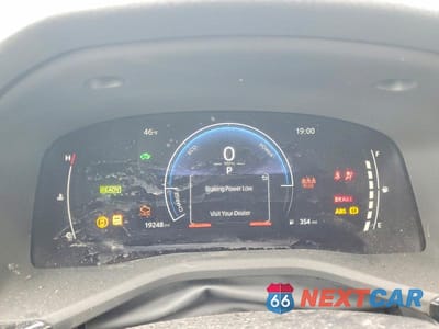 Zdjęcie 9 z 11 samochodu: 2025 TOYOTA CAMRY LE VIN:4T1DAACK9SU504717 - miniatura