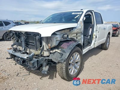 2020 NISSAN TITAN SV 1N6AA1EF2LN512514 - główne zdjęcie licytacji z USA - miniatura