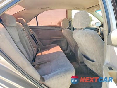 Zdjęcie 10 z 12 samochodu: 2022 TOYOTA CAMRY LE VIN:JTDBE32K920043006 - miniatura