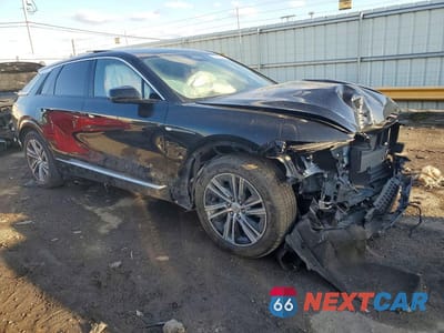 Czwarte zdjęcie samochodu z boku: 2024 CADILLAC LYRIQ LUXURY VIN:1GYKPRRL5RZ106825 - miniatura