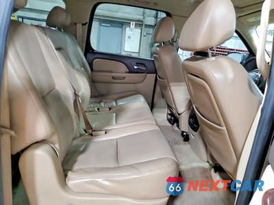 Zdjęcie 11 z 12 samochodu: 2009 GMC YUKON XL DENALI VIN:1GKFK06289R195615 - miniatura