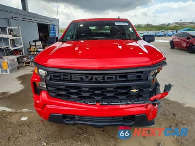 Piąte zdjęcie samochodu w środku: 2022 CHEVROLET SILVERADO C1500 CUSTOM VIN:1GCPABEK1NZ587765 - miniatura