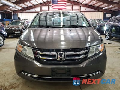 Piąte zdjęcie samochodu w środku: 2016 HONDA ODYSSEY SE VIN:5FNRL5H31GB083511 - miniatura
