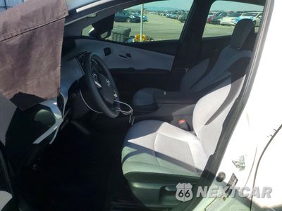 Zdjęcie 7 z 13 samochodu: 2016 TOYOTA PRIUS TWO ECO VIN:JTDKARFU6G3022565 - miniatura