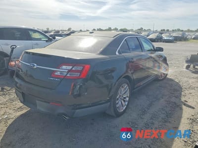 Trzecie zdjęcie samochodu z tyłu: 2013 FORD TAURUS VIN:1FAHP2F88DG204197 - miniatura
