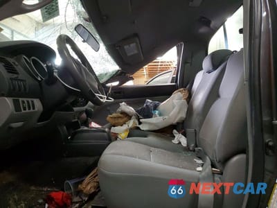 Zdjęcie 7 z 11 samochodu: 2013 TOYOTA TACOMA BASE VIN:5TFNX4CN0DX031620 - miniatura