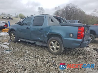 Drugie zdjęcie samochodu z przodu: 2011 CHEVROLET AVALANCHE LS VIN:3GNMCEE0XBG398466 - miniatura