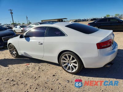 Drugie zdjęcie samochodu z przodu: 2011 AUDI A5 PREMIUM PLUS VIN:WAURFAFR0BA086017 - miniatura