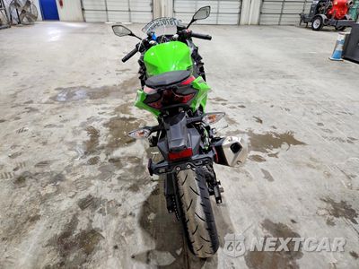 Czwarte zdjęcie samochodu z boku: 2023 KAWASAKI EX400 VIN:JKAEXKG18PDAK1531 - miniatura