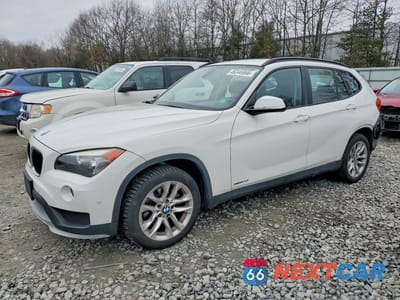 2015 BMW X1 XDRIVE28I WBAVL1C50FVY35132 - główne zdjęcie licytacji z USA - miniatura
