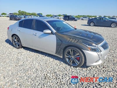 Czwarte zdjęcie samochodu z boku: 2015 INFINITI Q40 BASE VIN:JN1CV6AP1FM501917 - miniatura