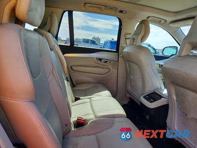 Zdjęcie 11 z 12 samochodu: 2018 VOLVO XC90 T6 VIN:YV4A22PKXJ1375002 - miniatura