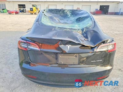 Zdjęcie 6 z 12 samochodu: 2019 TESLA MODEL 3 VIN:5YJ3E1EB0KF453392 - miniatura