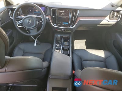 Zdjęcie 8 z 12 samochodu: 2025 VOLVO V60 VIN:YV4L12WK6S2146616 - miniatura