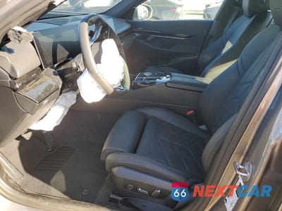 Zdjęcie 7 z 12 samochodu: 2025 BMW 530 I VIN:WBA43FJ04SCT22729 - miniatura