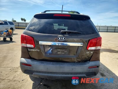 Zdjęcie 6 z 11 samochodu: 2011 KIA SORENTO EX VIN:5XYKU4A27BG161639 - miniatura