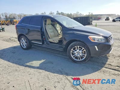 Czwarte zdjęcie samochodu z boku: 2014 VOLVO XC60 3.2 VIN:YV4952DL2E2510142 - miniatura