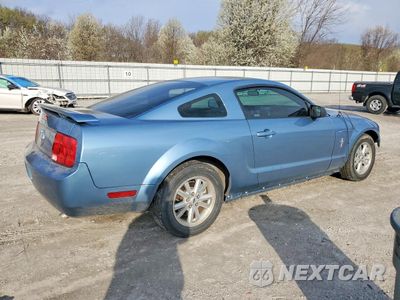 Trzecie zdjęcie samochodu z tyłu: 2006 FORD MUSTANG VIN:1ZVFT80N165260430 - miniatura