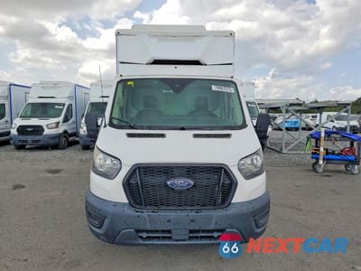 Piąte zdjęcie samochodu w środku: 2020 FORD TRANSIT DELIVERY TRUCK VIN:1FDBW5Z86LKB07474 - miniatura