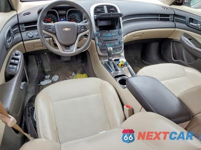 Zdjęcie 8 z 11 samochodu: 2015 CHEVROLET MALIBU 1LT VIN:1G11C5SL6FF210780 - miniatura