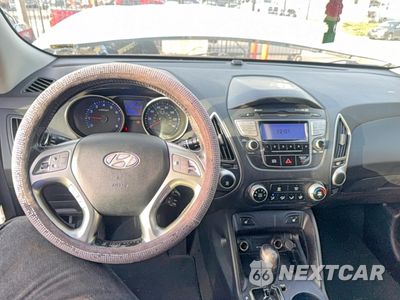 Zdjęcie 9 z 10 samochodu: 2012 HYUNDAI TUCSON GLS VIN:KM8JUCAC4CU379905 - miniatura