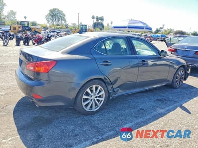 Trzecie zdjęcie samochodu z tyłu: 2008 LEXUS IS 250 BASE VIN:JTHBK262785083592 - miniatura