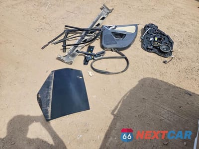 Zdjęcie 13 z 13 samochodu: 2016 VOLVO XC60 T6 PREMIER VIN:YV449MDK3G2874963 - miniatura