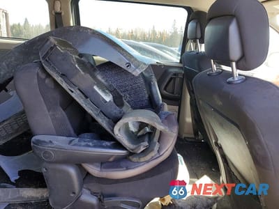 Zdjęcie 11 z 14 samochodu: 2018 DODGE GRAND CARAVAN SE VIN:2C4RDGBG6JR303385 - miniatura