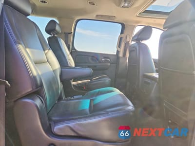 Zdjęcie 11 z 13 samochodu: 2009 CHEVROLET SUBURBAN C1500 LTZ VIN:1GNFC36Y79R296134 - miniatura