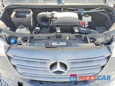 Zdjęcie 11 z 13 samochodu: 2019 MERCEDES BENZ SPRINTER 2500 DELIVERY VAN VIN:WD4PF1CD1KP138258 - miniatura