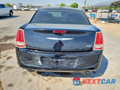 Zdjęcie 6 z 12 samochodu: 2013 CHRYSLER 300 VIN:2C3CCAAG9DH596074 - miniatura