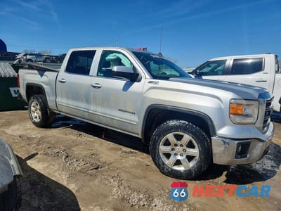 Czwarte zdjęcie samochodu z boku: 2014 GMC SIERRA K1500 SLE VIN:3GTU2UECXEG116413 - miniatura