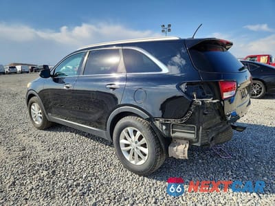 Drugie zdjęcie samochodu z przodu: 2017 KIA SORENTO LX VIN:5XYPGDA32HG277829 - miniatura