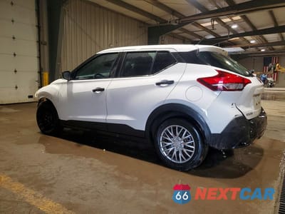 Drugie zdjęcie samochodu z przodu: 2020 NISSAN KICKS S VIN:3N1CP5BV2LL509015 - miniatura