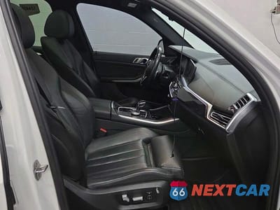 Piąte zdjęcie samochodu w środku: 2020 BMW X5 SDRIVE 40I VIN:5UXCR4C08L9B00161 - miniatura