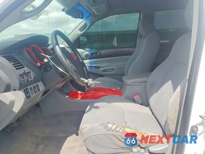 Zdjęcie 7 z 11 samochodu: 2009 TOYOTA TACOMA V6 VIN:3TMLU42N19M027784 - miniatura