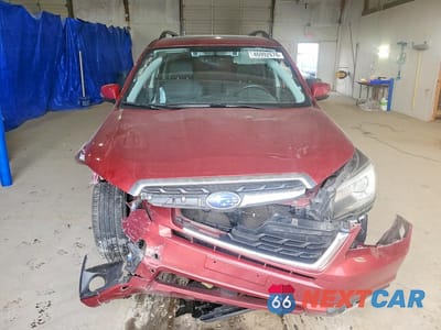 Piąte zdjęcie samochodu w środku: 2018 SUBARU FORESTER 2.5I TOURING VIN:JF2SJAWC0JH578097 - miniatura