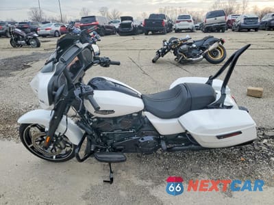 Trzecie zdjęcie samochodu z tyłu: 2024 HARLEY-DAVIDSON FLHX VIN:1HD1KB711RB650805 - miniatura